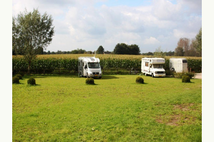 Bed en Stal Recreatieoord Hippique Camper VMP132